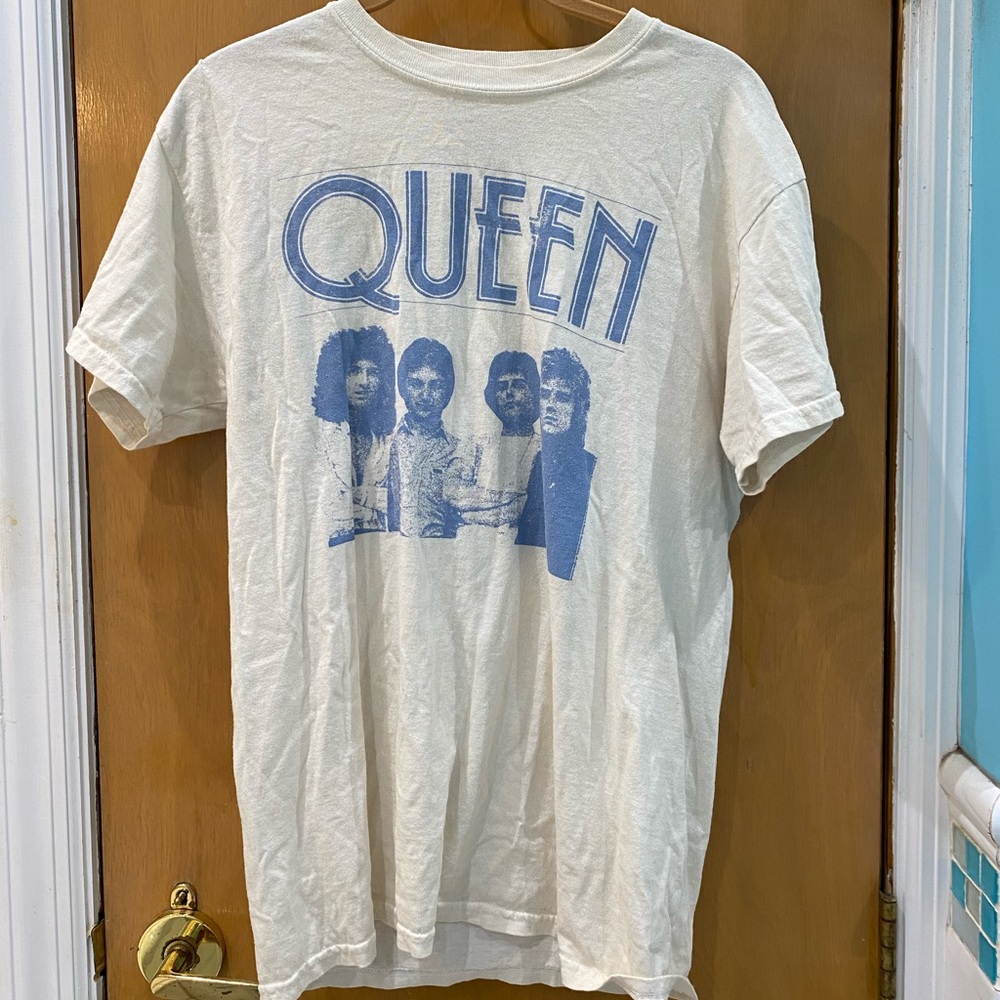 Queen (Official Merch) T-Shirt